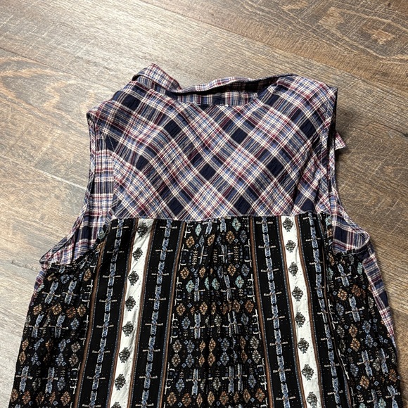 Oddy Boho Plaid Button Down Shirt - Picture 6 of 7